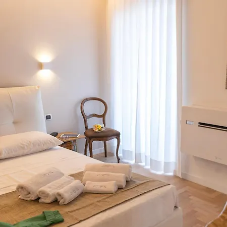 Celestino V Guest house 3*