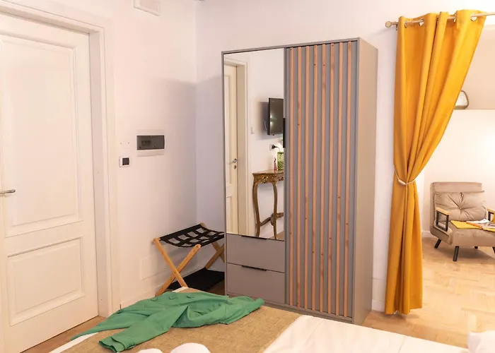 Celestino V Guest house 3*